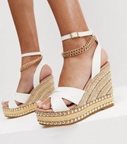New Look Ready for the Runway White Faux Pearl Chain Wedge Sandals